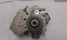 Oil pump MERCEDES-BENZ  A6420106500