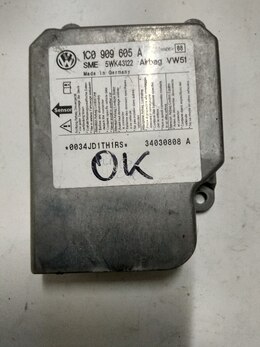 Εγκέφαλος αερόσακου Volkswagen  MK4  1C0909605A, 5WK43122, 34030808